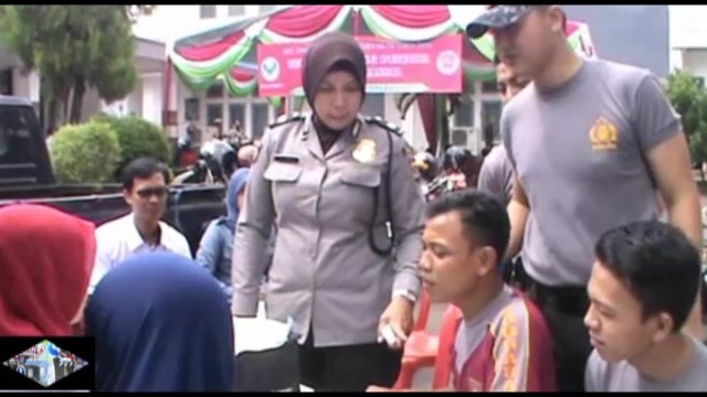 Semarakan Hut Lampura Ratusan Polisi Donor Darah