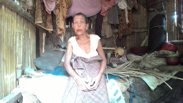 Perjuangan Rubaidah Nenek Renta Sebatang Kara Dalam Kemiskinan