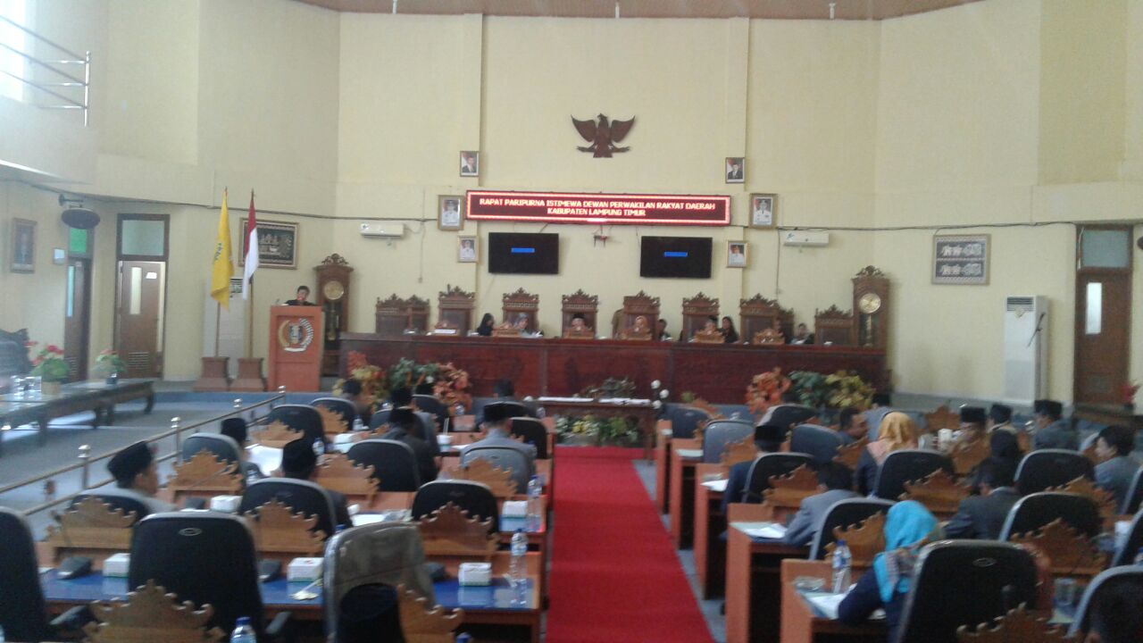 Rapat Paripurna Penandatanganan Nota Kesepakatan Kebijakan Umum APBD dan PPAS 2017