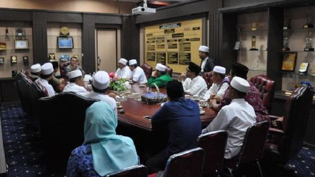 Gubernur Ajak Tokoh Agama Berpartisipasi Mengayomi Masyarakat Menciptakan Kerukunan Antar Umat Beragama