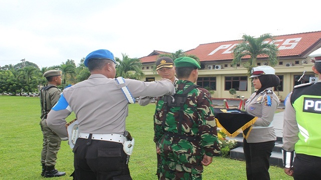 Kapolres Lampung Tengah Pimpin Upacara Operasi Simpatik Krakatau 2017