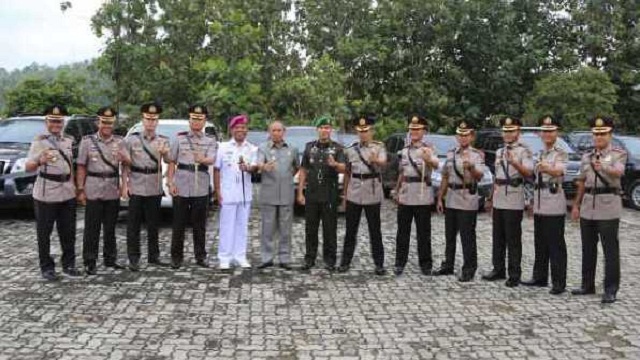 Bachtiar Basri Hadiri Penutupan Bintara Polri T.A. 2016/2017