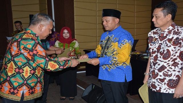 Lantik Dewan Riset Bupati Harapkan Adanya Inovasi Baru