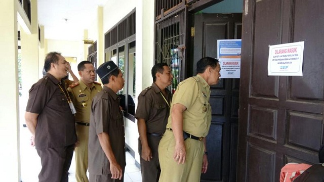 Tinjau Ujian, Pemprov Lampung Targetkan 50 % SMA dan MA Laksanakan UNBK 2018