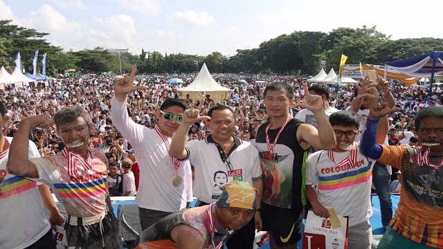 Ribuan Masyarakat Lampung Antusias Ikuti Colourfun Festival