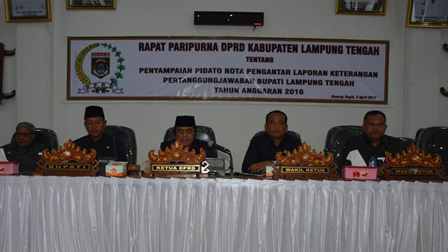 DPRD Lampung Tengah Gelar Paripurna LKPj 2016 DPRD Lampung Tengah Gelar Paripurna LKPj 2016