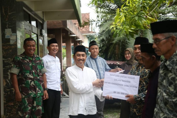 a06f1f50-5fe8-4b5b-869b-eb732673719a