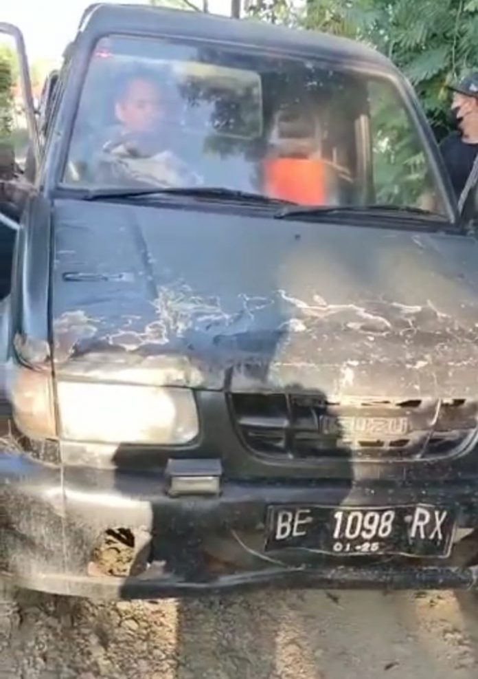 f6c463d7-ac4b-4d7d-b028-566437b77982