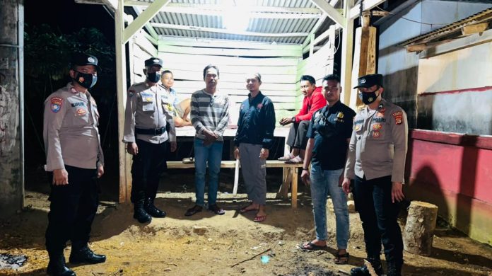 b6b5723d-ec44-4cb9-9d64-856af0d58502