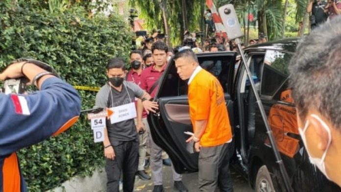 ferdy-sambo-dan-pc-janji-blak-blakan-di-persidangan