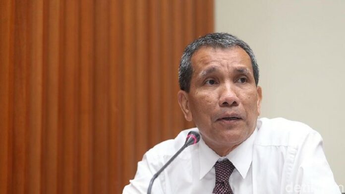 694a7f83-8800-45b6-819a-93fd5af9ffd1_169