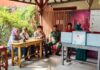 Bhabinkamtibmas Dan Babinsa Pantau Pemilihan Ketua RT 5 Di Kelurahan Pasar Permiri Kota Lubuklinggau