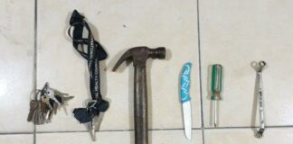 Nyaris Diamuk Massa, Polres Tulang Bawang Mengamankan Pelaku Curat Di Rumah Kakam