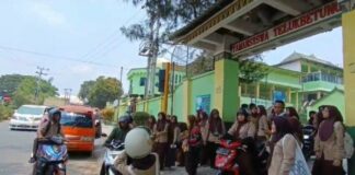 Polsek Teluk Betung Utara Mengejar Puluhan Pelaku Penyerangan Sekolah Tamsis