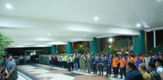 Ratusan Aparat Pringsewu Melakukan Patroli Untuk Menjaga Keamanan Dan Ketertiban