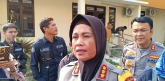 Personel Brimob Polda Lampung Dilibatkan Dalam Pengejaran Tiga Pelaku Perampokan Di Kab. pesisir Barat