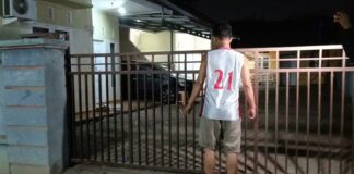 Seorang Kakak Tega Menganiaya Adik Kandung Sendri Hingga Mengalami Luka Di Bagian Leher