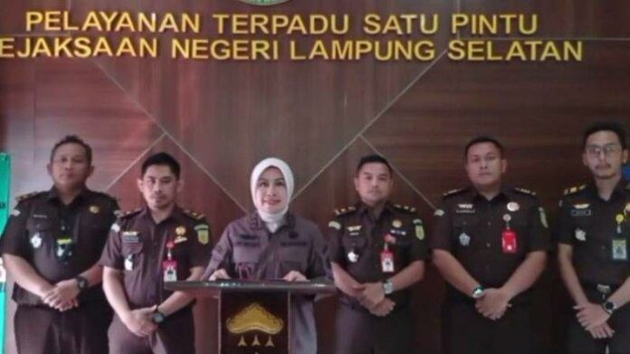 Kejari-Lampung-Selatan-periksa-40-saksi-kasus-korupsi-KUR