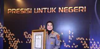 Hari Jadi Humas Polri Ke 72, Polda Lampung Menerima Piagam Penghargaan Dari Div Humas Polri