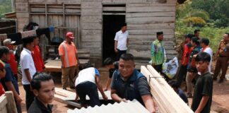 MDMC Lampung & Pemkab Tubaba Memberikan Bantuan Material Kepada Warga Terdampak Bencana Alam