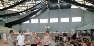 Polres Lampung Utara Pantau Kegiatan Pengepakan Kebutuhan Logistik Tingkat KPPS Pemilu 2024