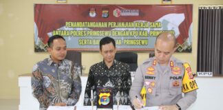 Polres Pringsewu, KPU, Dan Bawaslu Menandatangani Perjanjian Kerja Sama Jelang Pemilu 2024