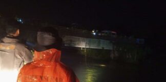 Remaja Yang Tenggelam Di Sungai Pringsewu Masih Belum Ditemukan