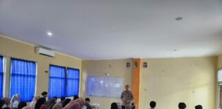 Edukasi Hukum Dan Anti-Hoax, Satbinmas Polres Pringsewu Sosialisasikan ITE Di UMPRI