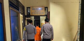 Tak Punya Ponsel, Pemuda Di Pringsewu Nekat Mencuri HP Tetangga Nya