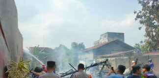 Rumah Ketua RT Di Pringsewu Terbakar, Kerugian Capai Ratusan Juta