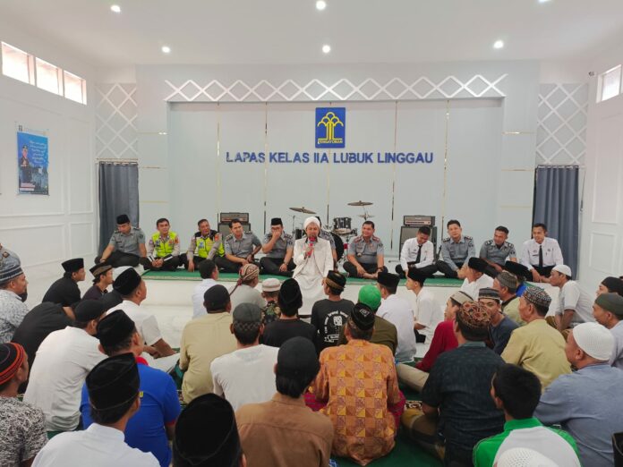 a887de16-cd74-4bf5-a07b-676cdc423123