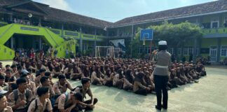 Jelang Libur Panjang Kenaikan Kelas, Ratusan Siswa SMK Yasmida Ambarawa Mendapatkan Pembekalan Tertib Berlalu Lintas