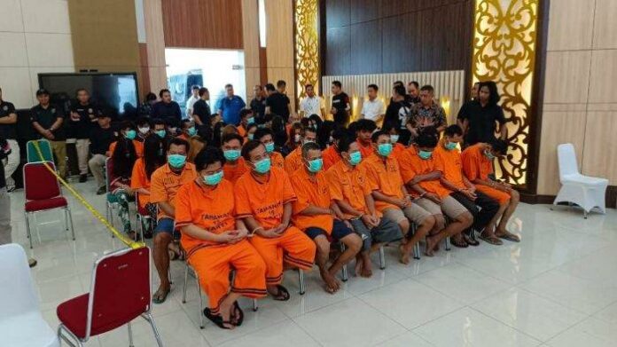 Ekspose-kasus-perjudian-daring-oleh-Polda-Lampung