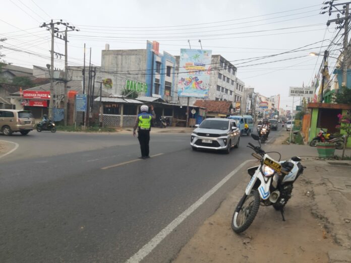 16237b11-cdd5-46d0-bf23-c5fe947783a9