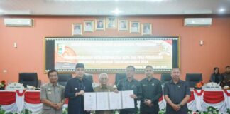 Bupati Pesawaran Hadiri Rapat Paripurna Bersama DPRD Kab. Pesawaran