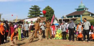 Pemkab Pesawaran Gelar Olahraga Tradisional Tingkat SD
