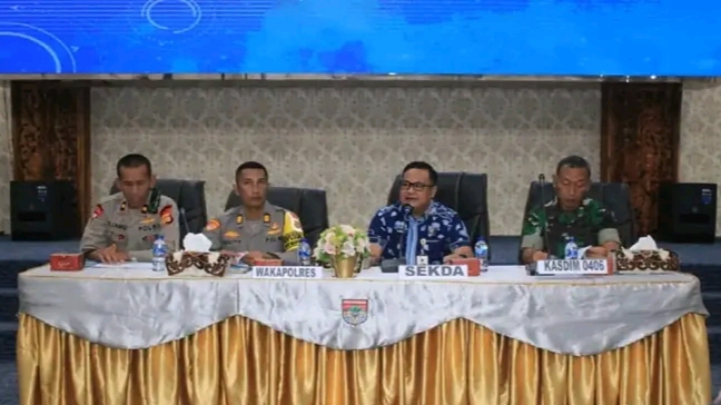 6aef8773-48a3-442c-bf32-a886287bb008