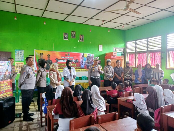 057b17c7-b324-4638-b28f-b69b99993783